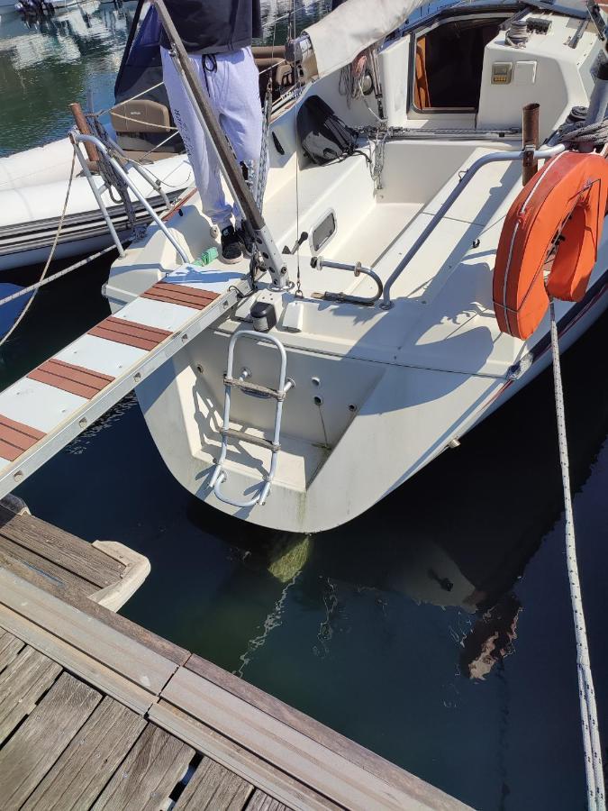Bateau A Quai St Raphael, 4 Couchages , Voilier Etap 28I Hotel แซ็งต์-ราฟาเอล ภายนอก รูปภาพ